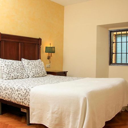 Apartamentos Medina Qurtuba Cordoba Luaran gambar
