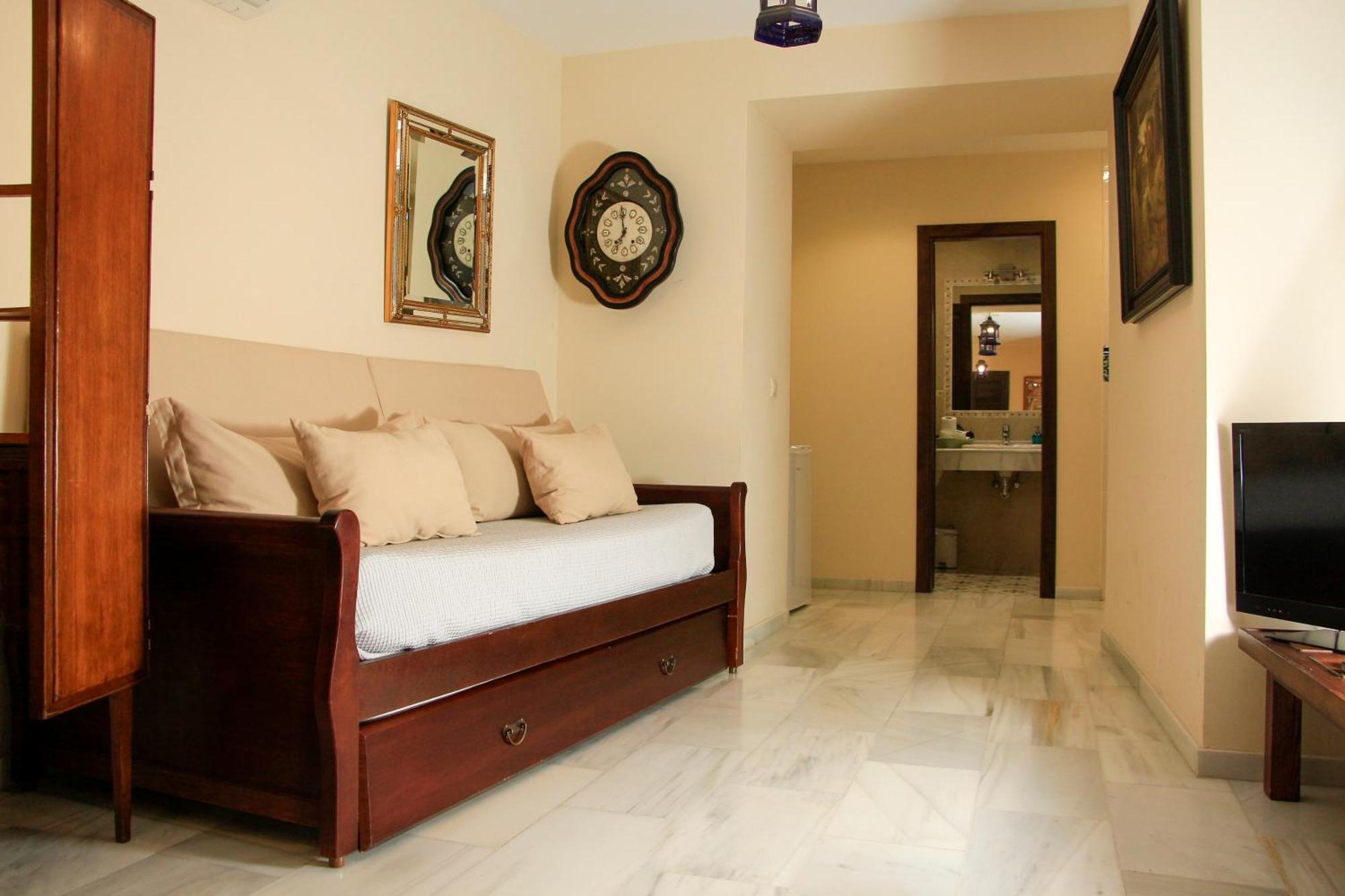 Apartamentos Medina Qurtuba Cordoba Luaran gambar
